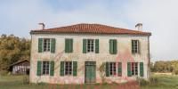 maison à VERT (40420)