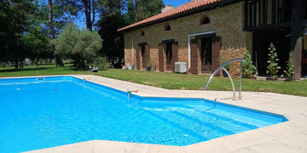 maison à BOUGUE (40090)