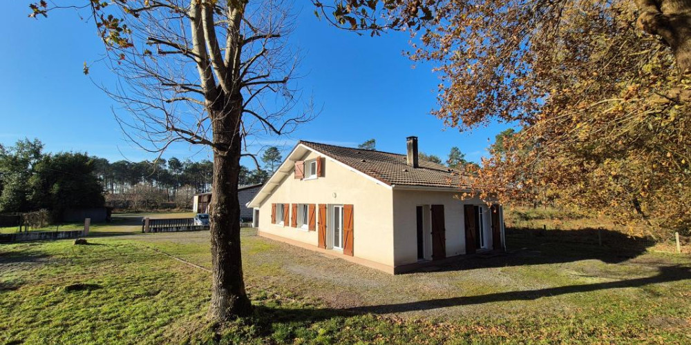 maison à ONESSE LAHARIE (40110)