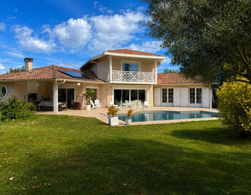 maison  MOLIETS ET MAA