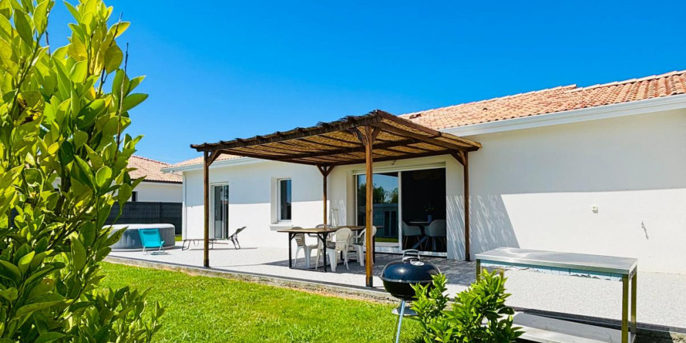 maison à ST MARTIN DE HINX (40390)