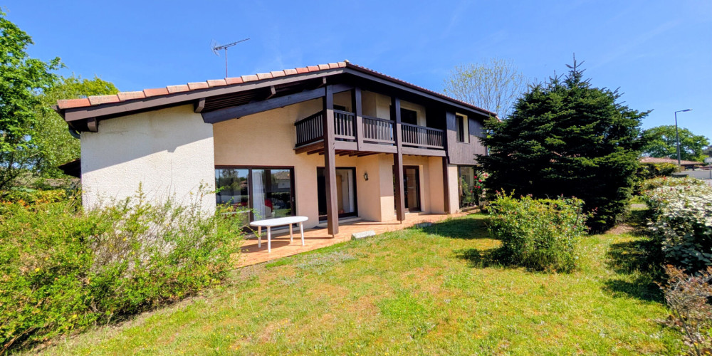 maison à MONT DE MARSAN (40000)