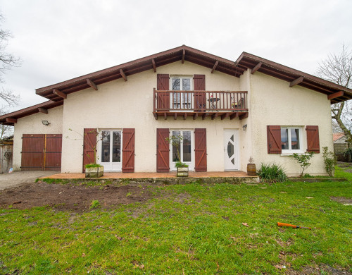 maison  LABOUHEYRE