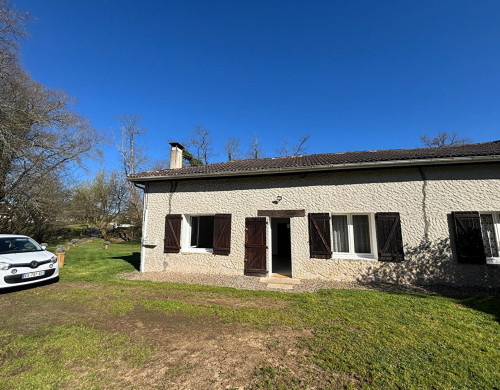 maison  ST PIERRE DU MONT