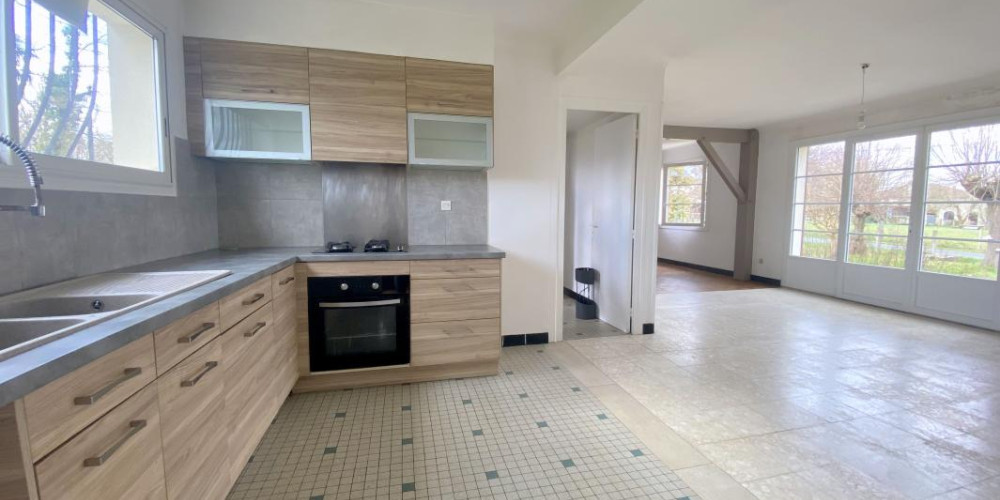 maison à POMAREZ (40360)