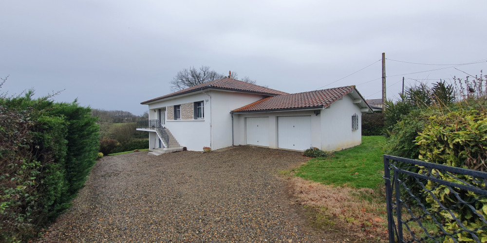 maison à ST LOUBOUER (40320)