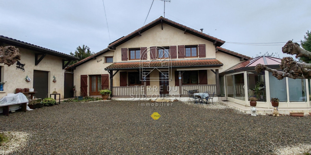 maison à ST SEVER (40500)