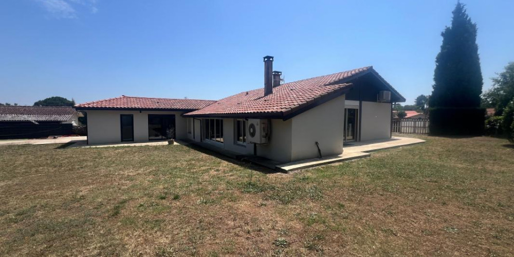 maison à SARBAZAN (40120)