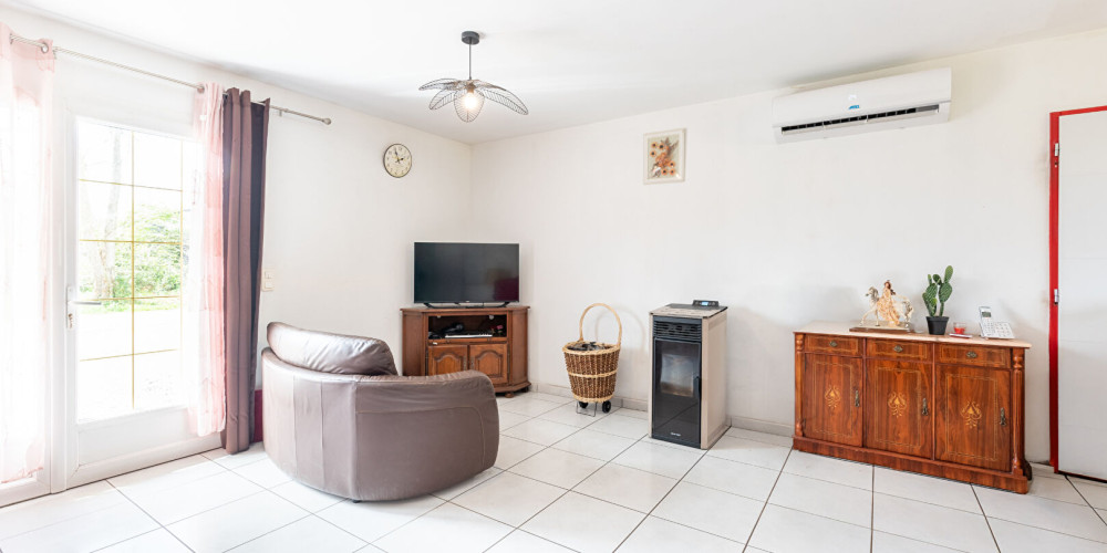 maison à AMOU (40330)