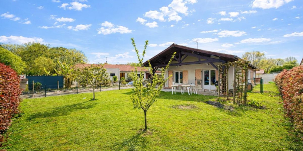 maison à SAUBION (40230)