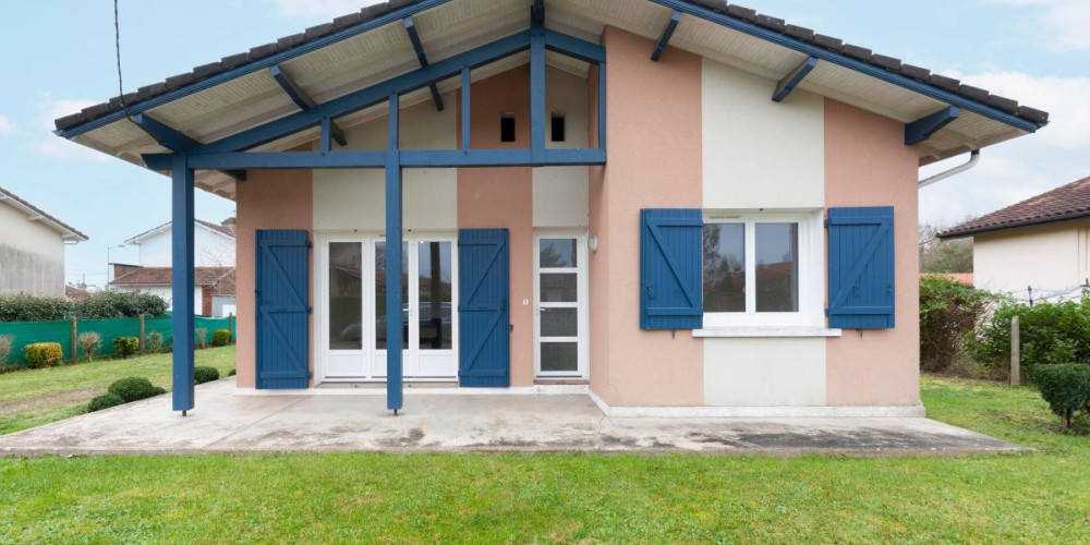 maison à VILLENEUVE DE MARSAN (40190)