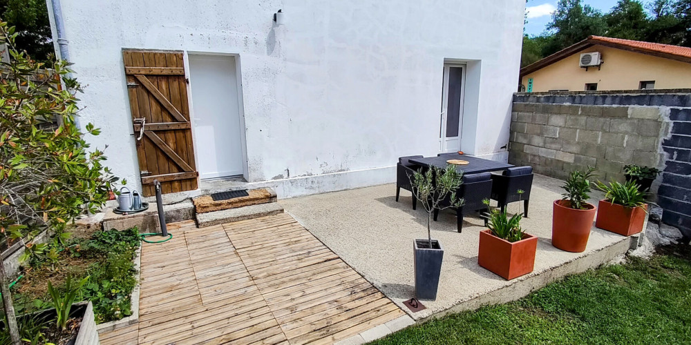 maison à ST PERDON (40090)