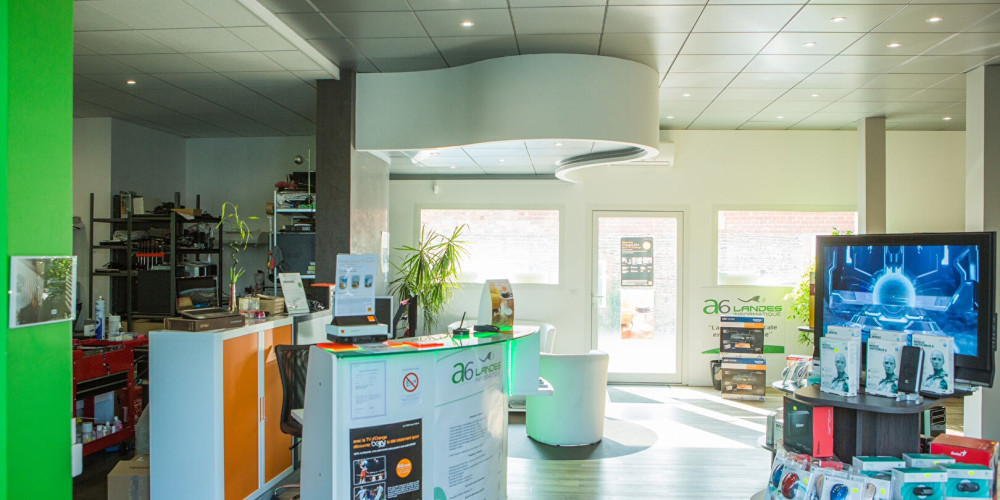 local commercial à AIRE SUR L ADOUR (40800)