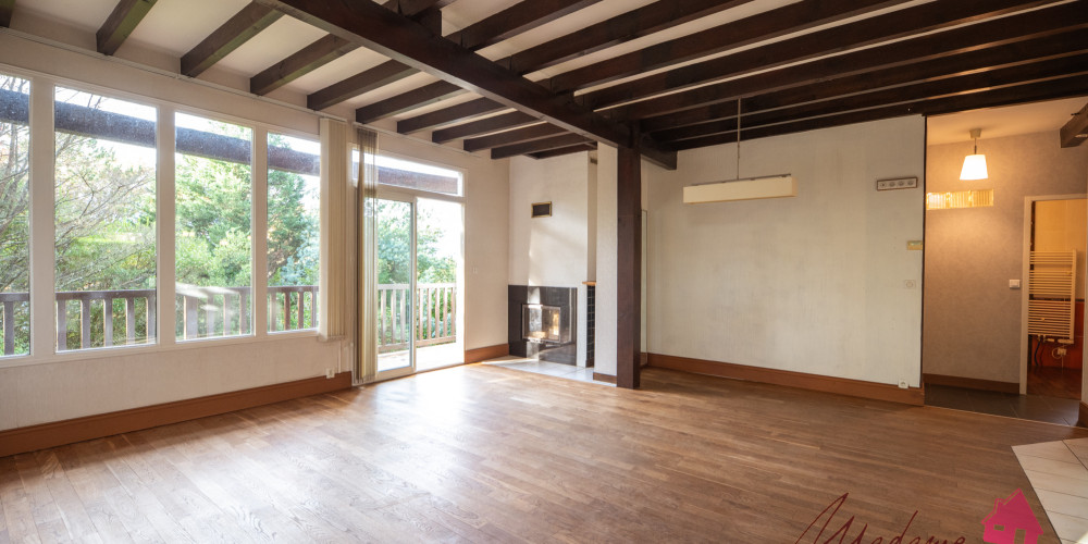 maison à MONT DE MARSAN (40000)