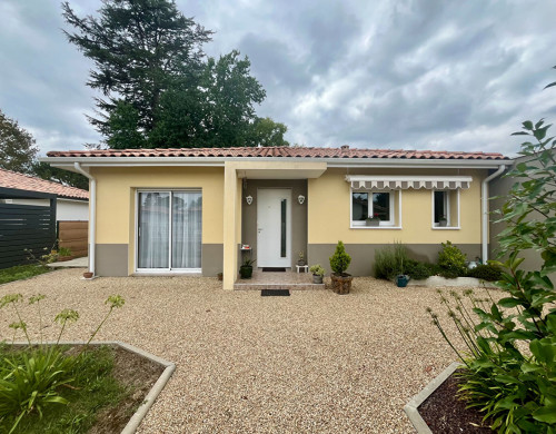 maison  HAGETMAU