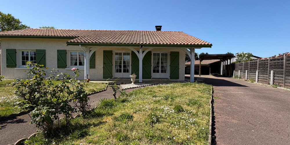 maison à LIT ET MIXE (40170)