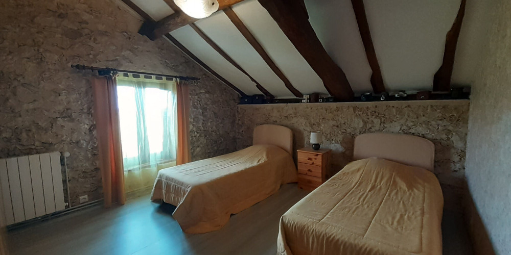maison à AMOU (40330)