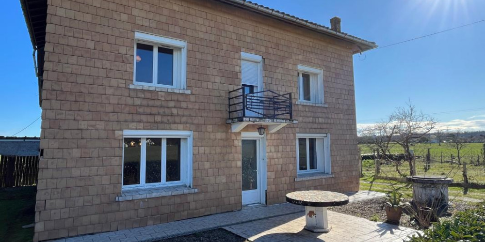 maison à ONARD (40380)