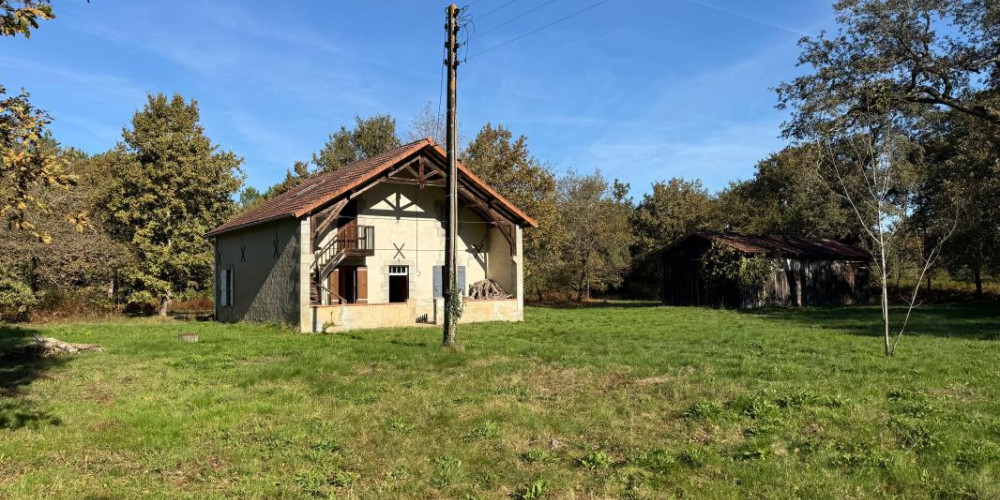 maison à CACHEN (40120)