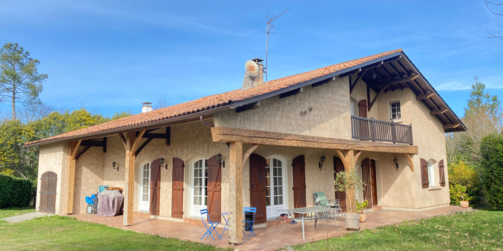 maison à MONT DE MARSAN (40000)