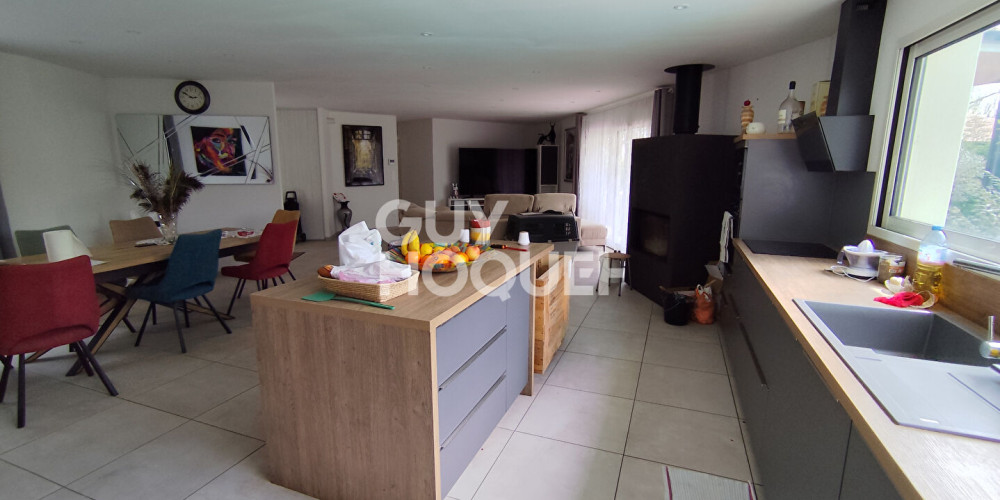 maison à SINDERES (40110)