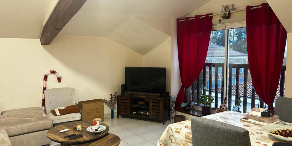 appartement à POMAREZ (40360)