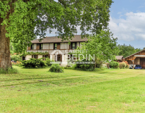 maison  PARENTIS EN BORN