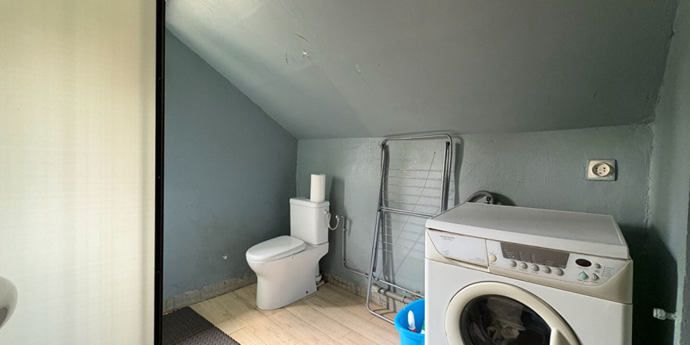 appartement à ST PIERRE DU MONT (40280)