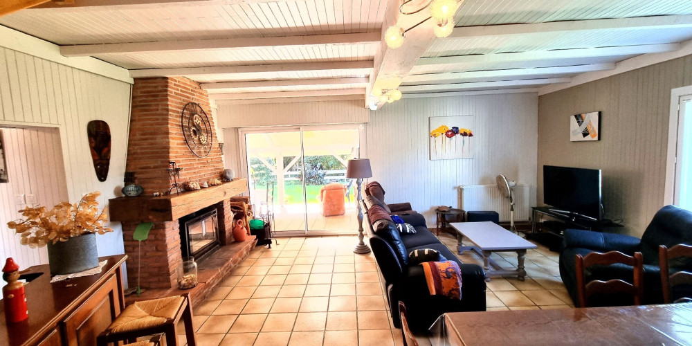maison à LIT ET MIXE (40170)
