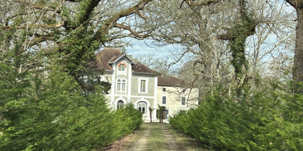 maison à CAMPAGNE (40090)