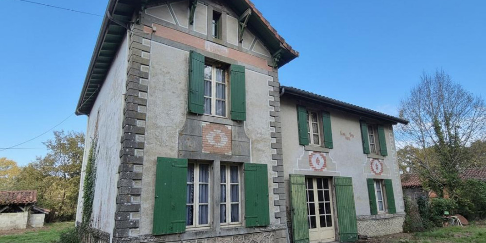 maison à SABRES (40630)