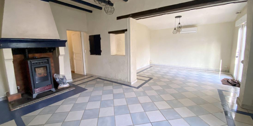 maison à POMAREZ (40360)