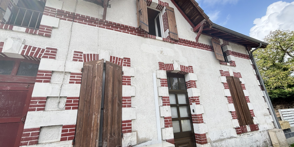 immeuble à LABRIT (40420)