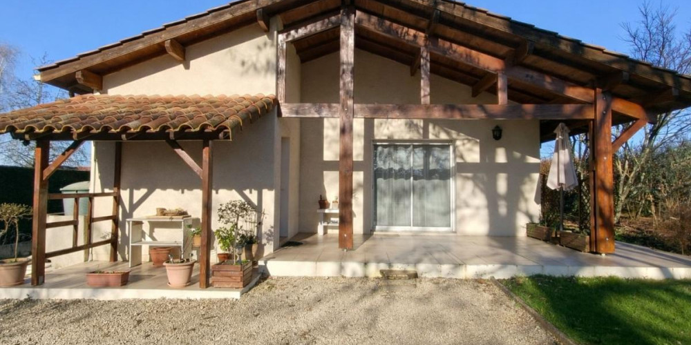 maison à ST YAGUEN (40400)