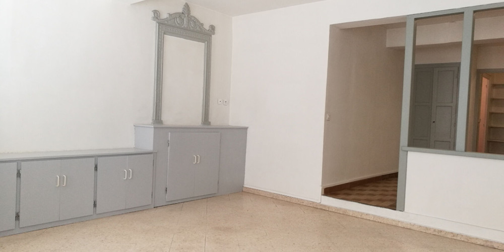 appartement à AMOU (40330)