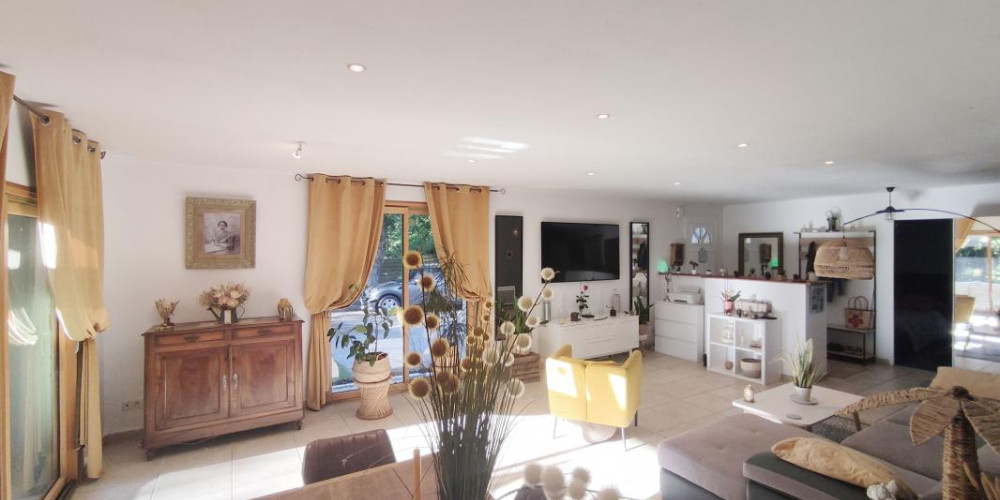 maison à CARCARES STE CROIX (40400)