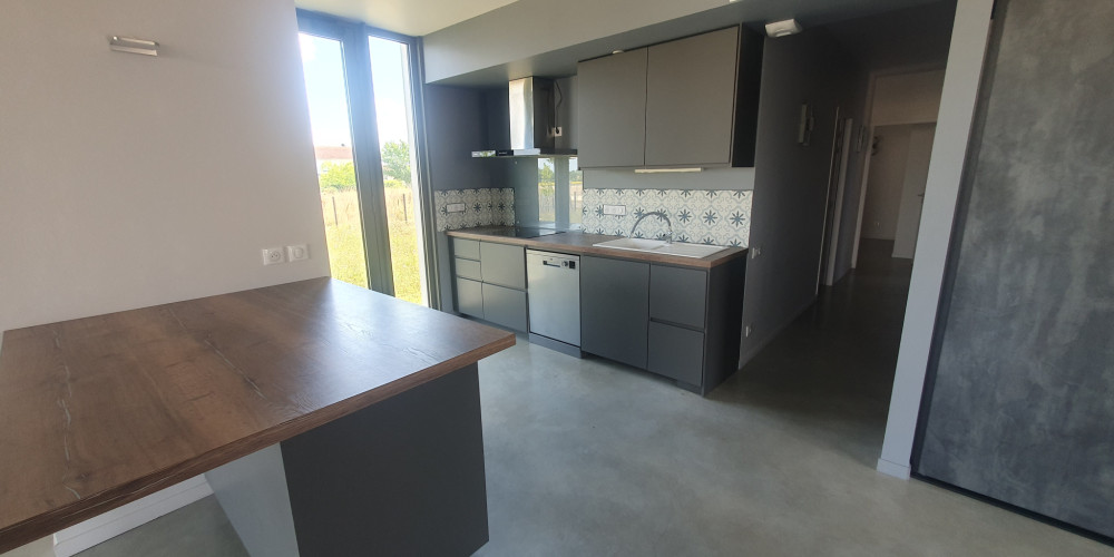 maison à ST SEVER (40500)