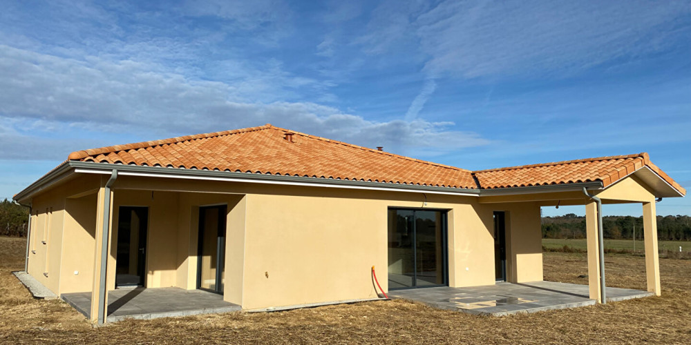 maison à VILLENAVE (40110)