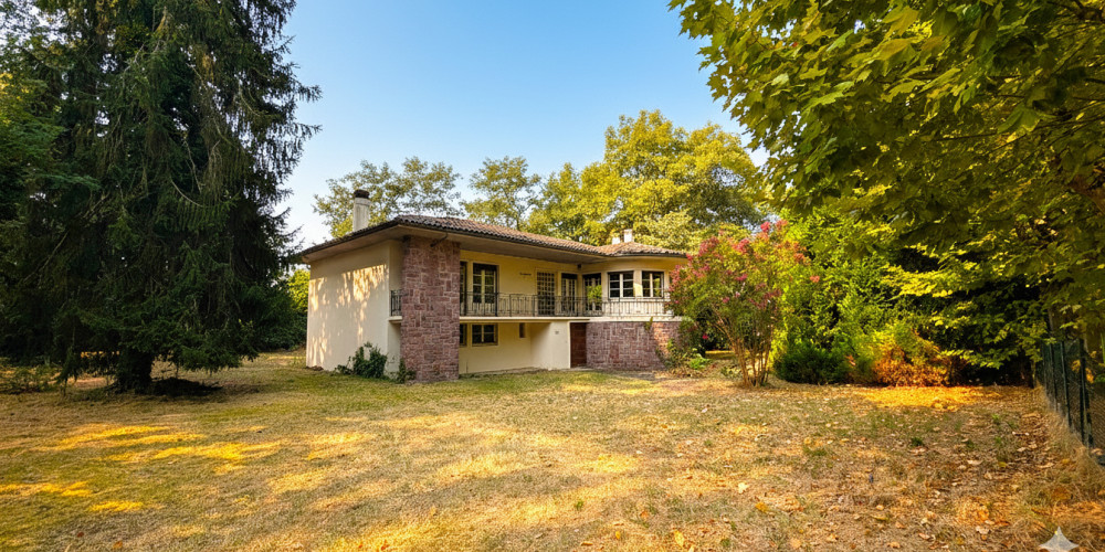 maison à MONT DE MARSAN (40000)
