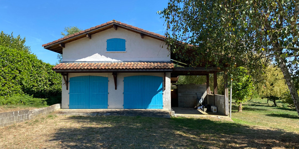 maison à CARCARES STE CROIX (40400)