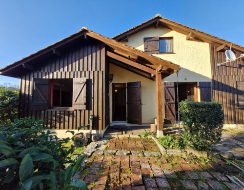 maison  MUGRON