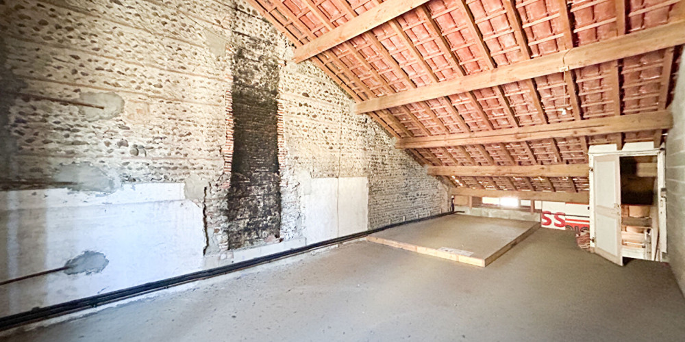 immeuble à MONT DE MARSAN (40000)