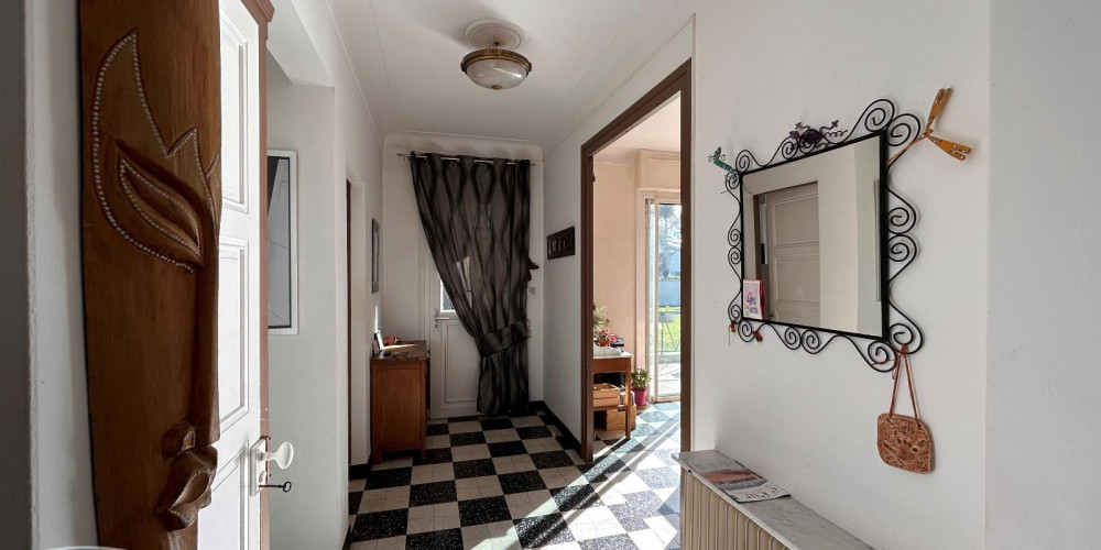 maison à ST PIERRE DU MONT (40280)