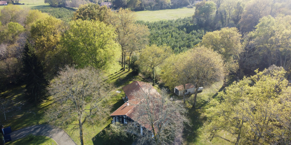 maison à SAUBION (40230)
