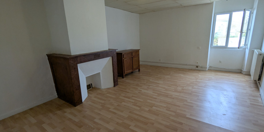 maison à MONT DE MARSAN (40000)