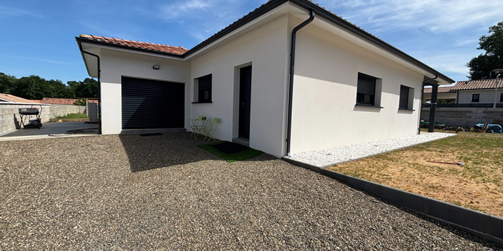 maison à MAZEROLLES (40090)