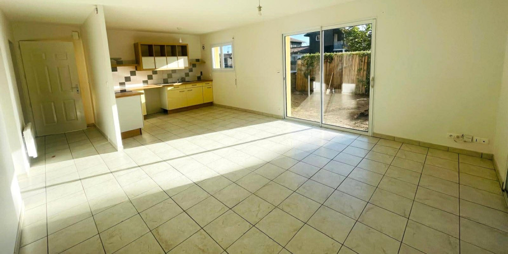 maison à SAUBION (40230)