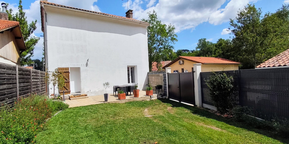 maison à ST PERDON (40090)