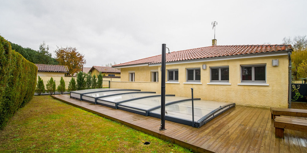 maison à YCHOUX (40160)