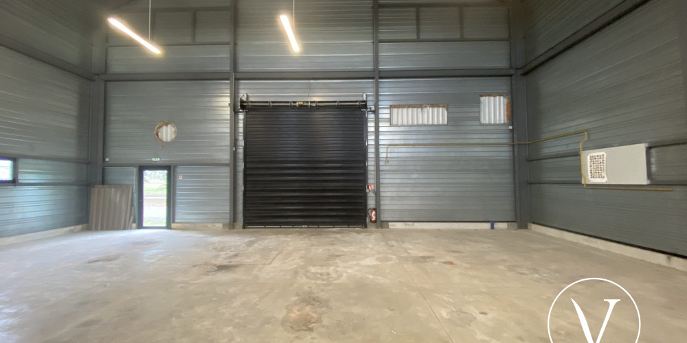 local commercial à ST SEVER (40500)